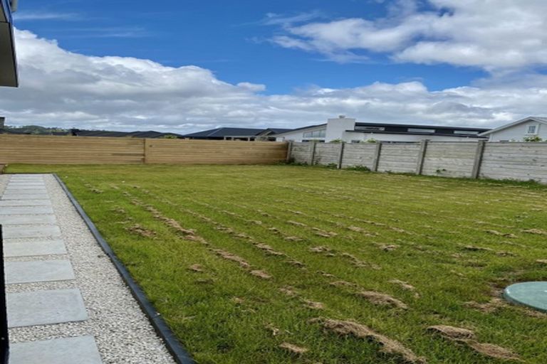 Photo of property in 12 Riverhead Point Drive, Riverhead, 0820