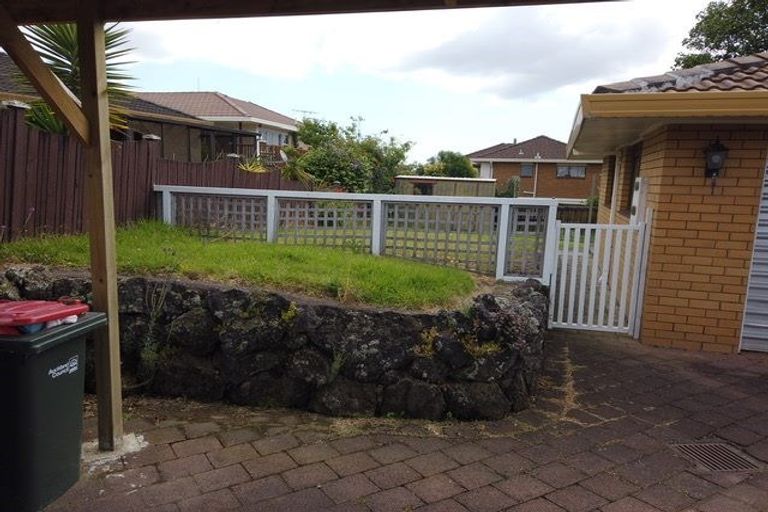 Photo of property in 33 Derrimore Heights, Clover Park, Auckland, 2019