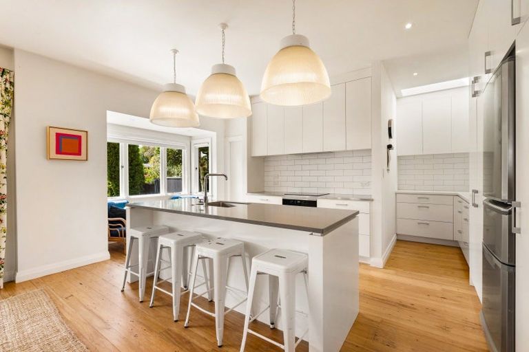 Photo of property in 10 Franklin Terrace, Havelock North, 4130