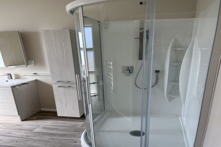 Photo of property in 15a Esther Street, Martinborough, 5711