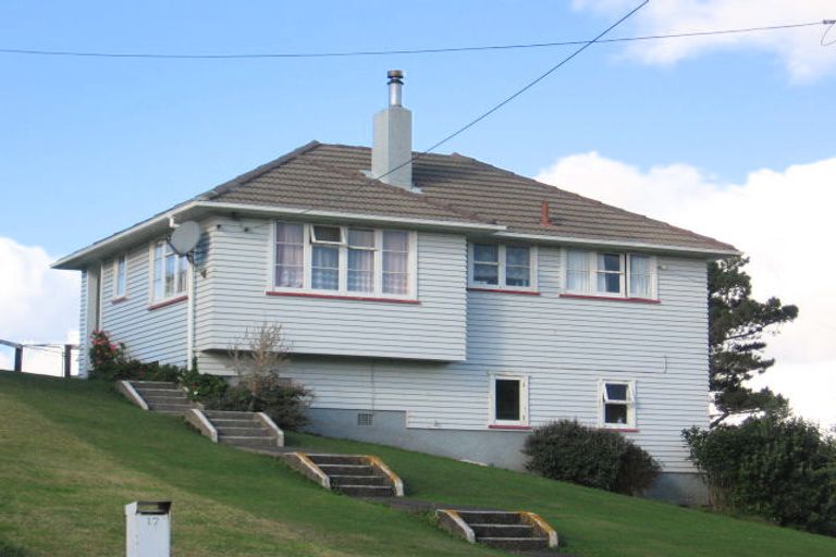 Photo of property in 19 Taupiri Crescent, Titahi Bay, Porirua, 5022