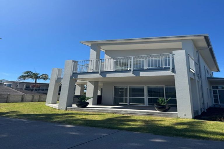 Photo of property in 24 Ocean View Road, Coastlands, Whakatane, 3120