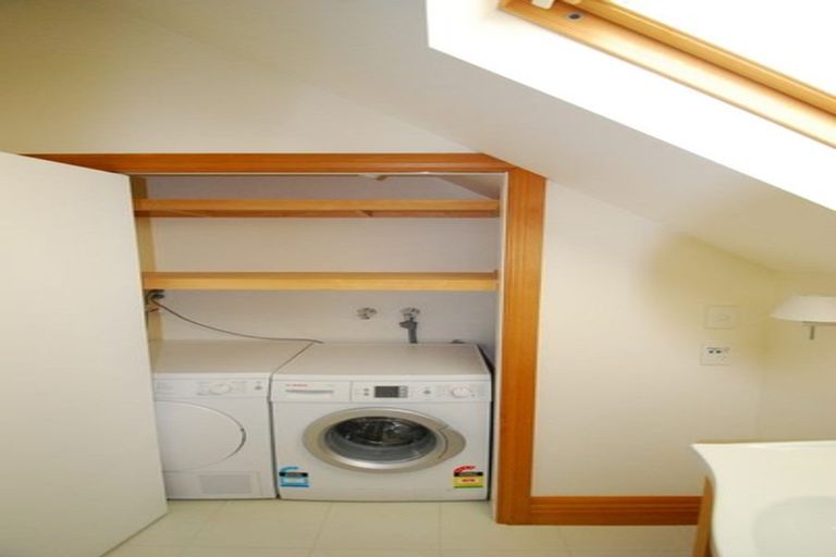 Photo of property in 18a Saint Mary Street, Thorndon, Wellington, 6011