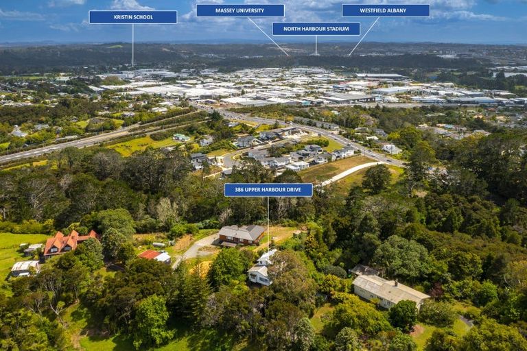 Photo of property in 386 Upper Harbour Drive, Greenhithe, Auckland, 0632