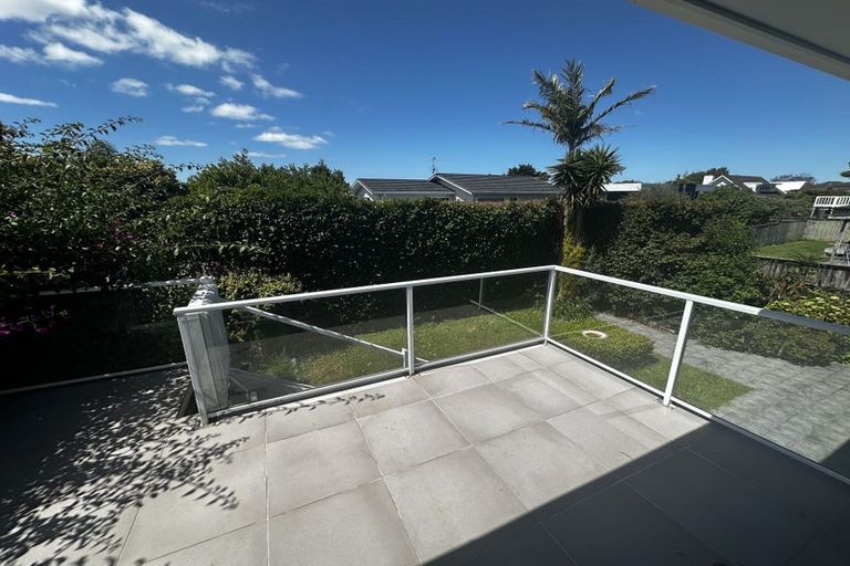 Photo of property in 88 Exmouth Road, Northcote, Auckland, 0627