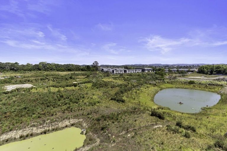 Photo of property in 6g/17 Crown Lynn Place, New Lynn, Auckland, 0600