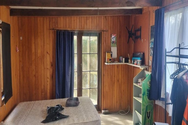 Photo of property in 150 Wirihana Road, Hawera, 4674