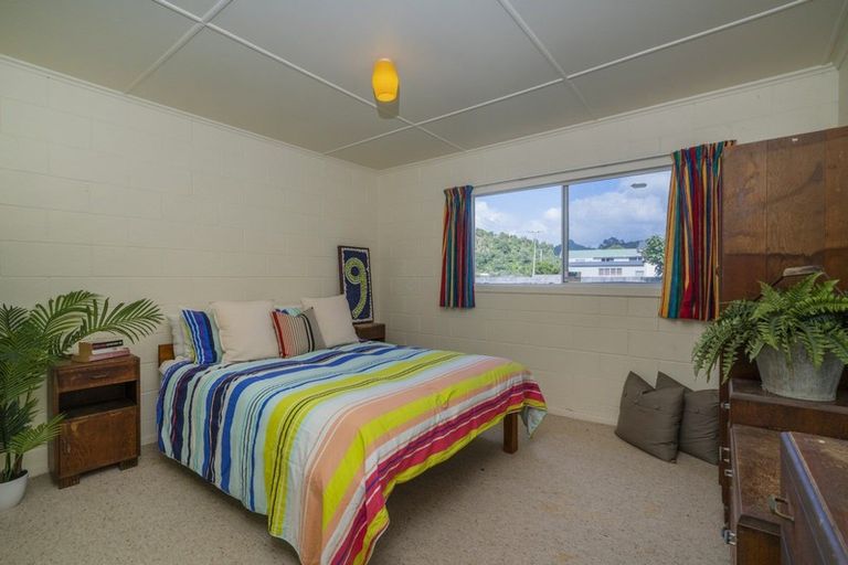 Photo of property in 9 Banks Street, Cooks Beach, Whitianga, 3591