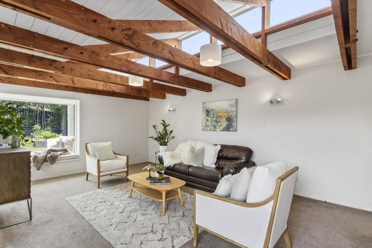 Photo of property in 11 Bacot Place, Howick, Auckland, 2014