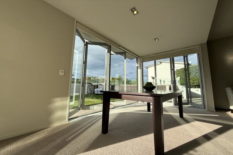 Photo of property in 9 Stonewall Place, Huntsbury, Christchurch, 8022