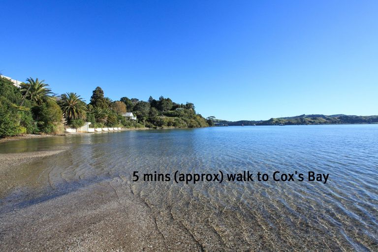 Photo of property in 23 Manukau Road, Raglan, 3225