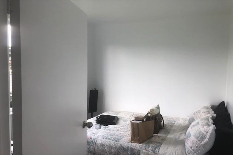 Photo of property in 11 Kotuku Street, Te Atatu Peninsula, Auckland, 0610