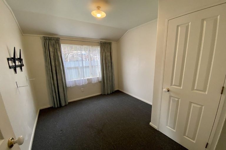 Photo of property in 2/903 Lyell Street, Akina, Hastings, 4122