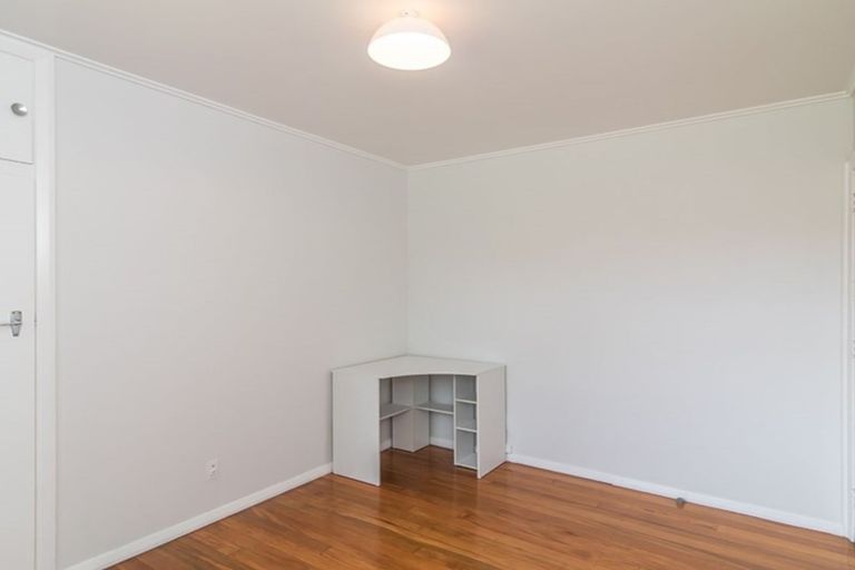 Photo of property in 45 Alexander Road, Raumati Beach, Paraparaumu, 5032