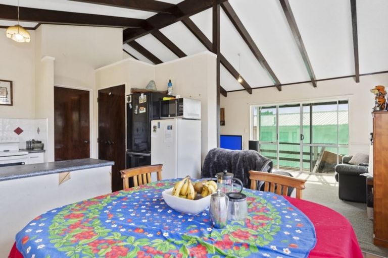 Photo of property in 4b Luke Street, Brookfield, Tauranga, 3110