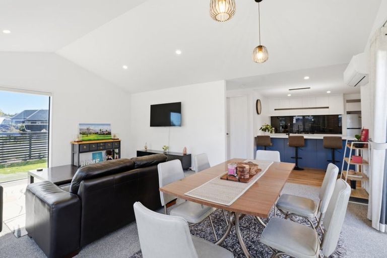 Photo of property in 7 Twin Meadows Drive, Casebrook, Christchurch, 8051