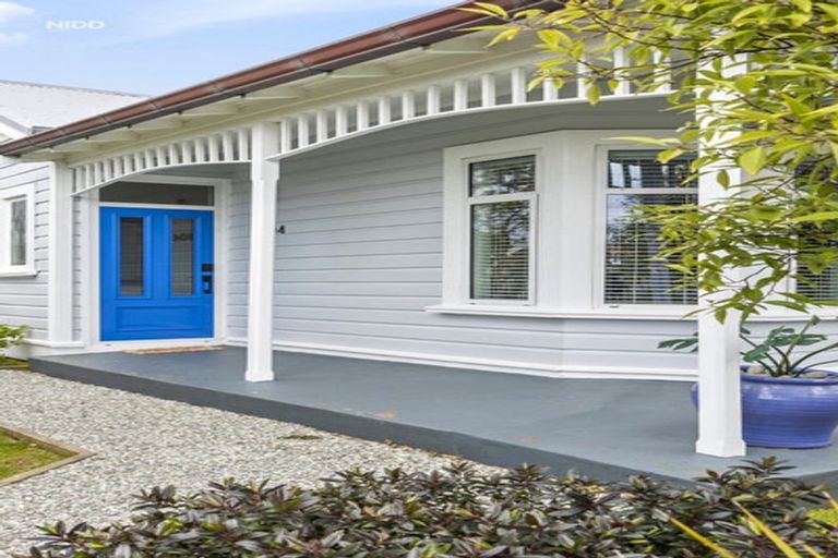 Photo of property in 104 Richardson Street, Saint Kilda, Dunedin, 9012