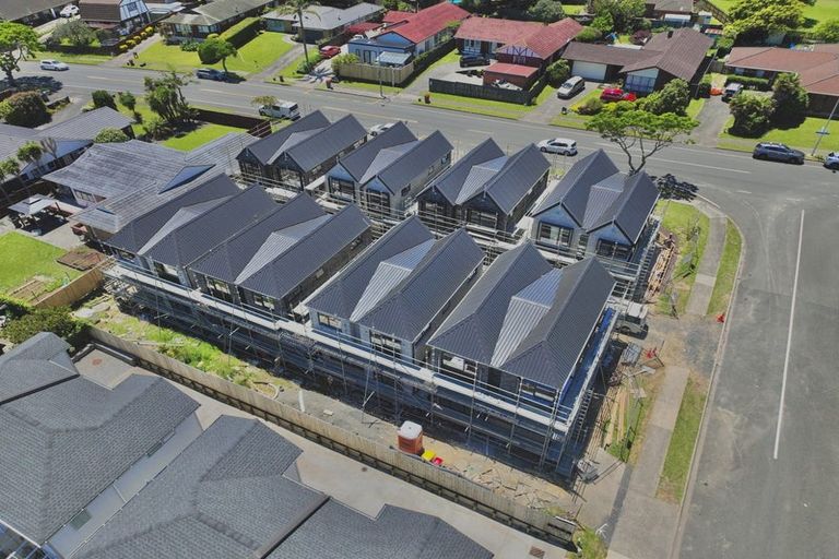 Photo of property in 151 Prince Regent Drive, Farm Cove, Auckland, 2012