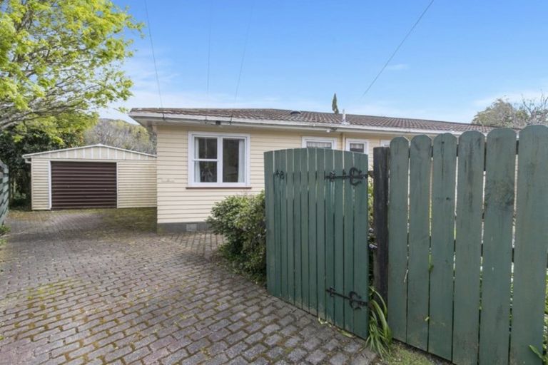 Photo of property in 48 Wood Street, Wainuiomata, Lower Hutt, 5014