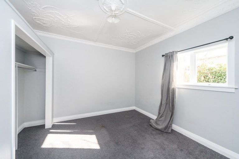 Photo of property in 51 Burns Avenue, Takaro, Palmerston North, 4412