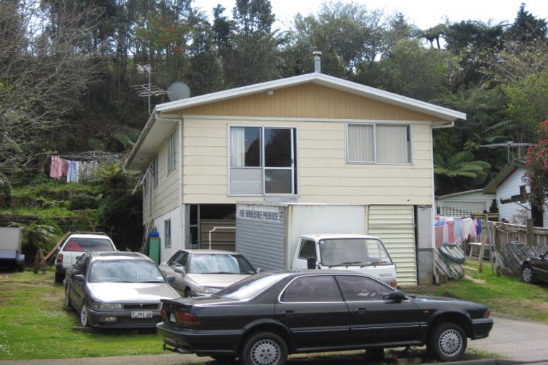 Photo of property in 101 Poplar Grove, Whalers Gate, New Plymouth, 4310