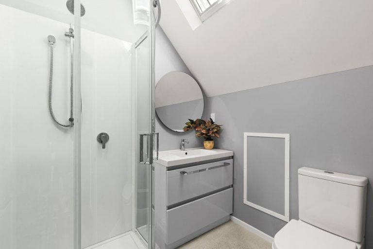 Photo of property in 12 Moorhouse Street, Taradale, Napier, 4112