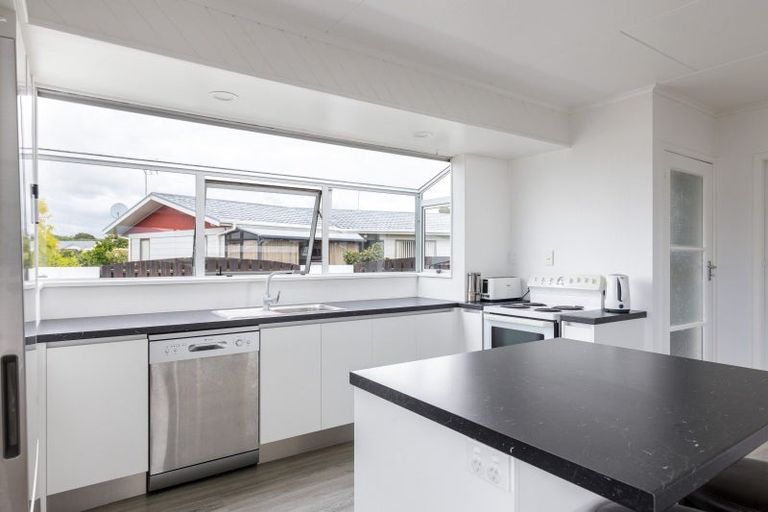 Photo of property in 26 Sunnyvale Street, Bell Block, New Plymouth, 4312