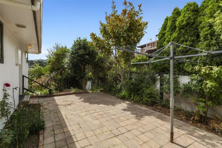 Photo of property in 1/4 Kinloch Place, Papakowhai, Porirua, 5024