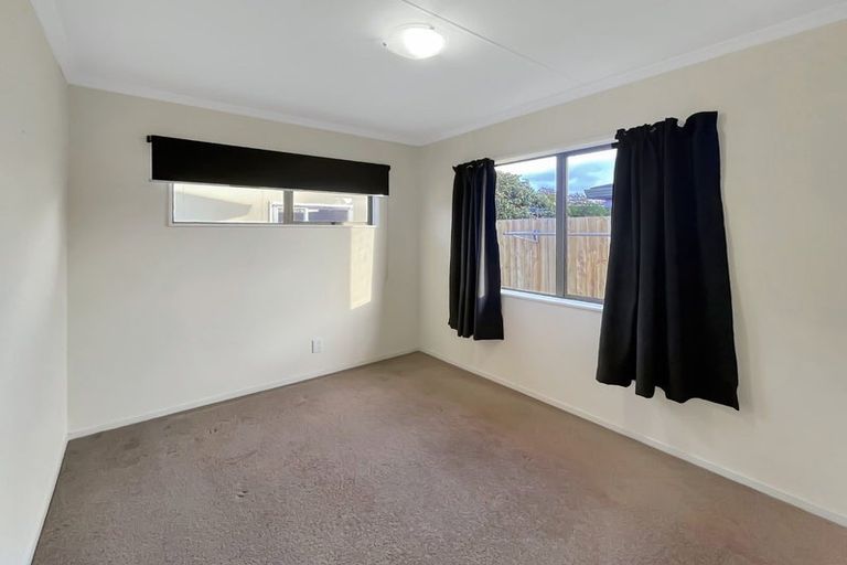 Photo of property in 4 Edgecombe Court, Roslyn, Palmerston North, 4414