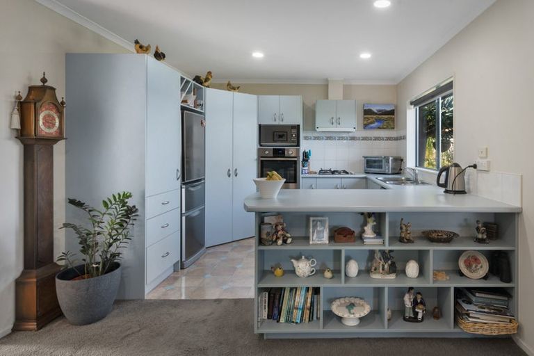 Photo of property in 98 Koutunui Road, Athenree, Katikati, 3177