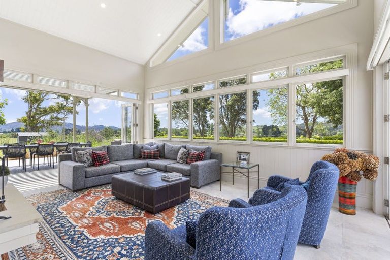 Photo of property in 316 Monument Road, Clevedon, Papakura, 2582