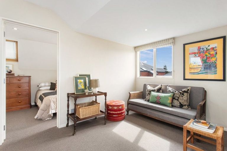 Photo of property in 69 Jeffreys Road, Fendalton, Christchurch, 8052