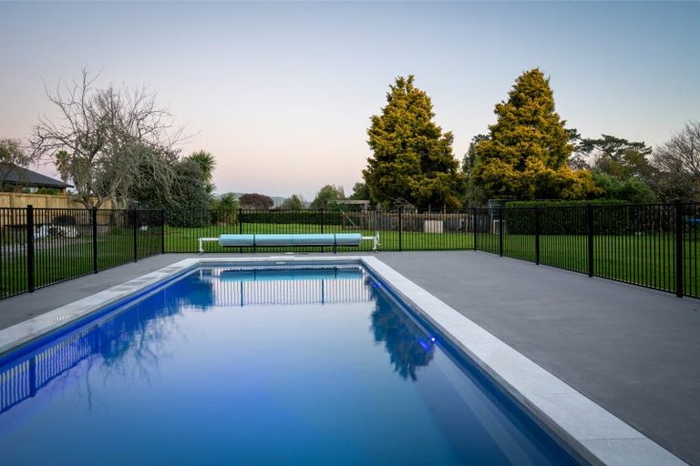 Photo of property in 186 Thornton Road, Cambridge, 3434