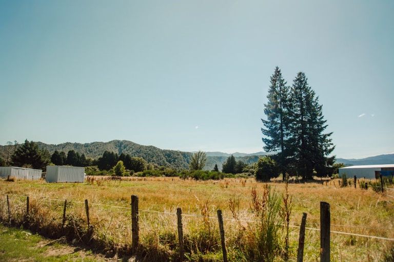 Photo of property in 5 Wicken Place, Reefton, 7830