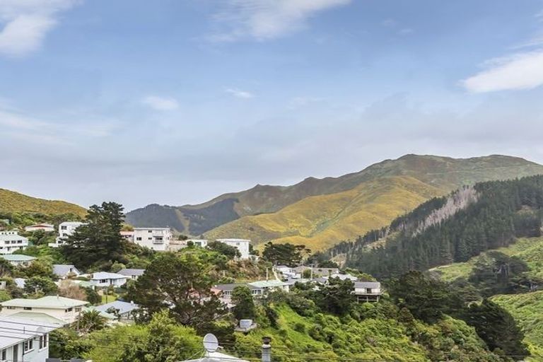 Photo of property in 2a Columbia Way, Kingston, Wellington, 6021