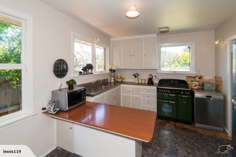 Photo of property in 51 Maidstone Road, Ilam, Christchurch, 8041
