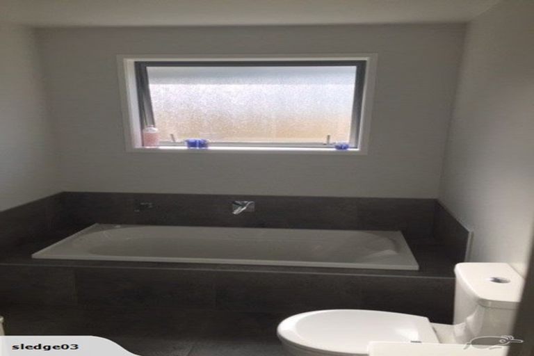 Photo of property in 30 Alf Simpson Drive, Whitianga, 3510