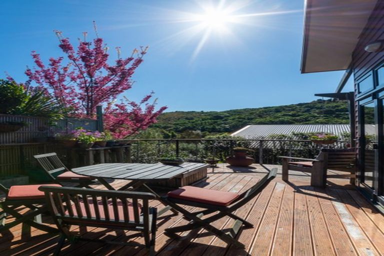 Photo of property in 3 Rohe Drive, Waikawa, Picton, 7220