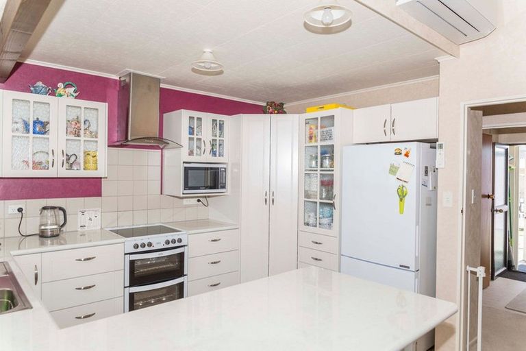 Photo of property in 29 Tipapakuku Road, Dannevirke, 4930