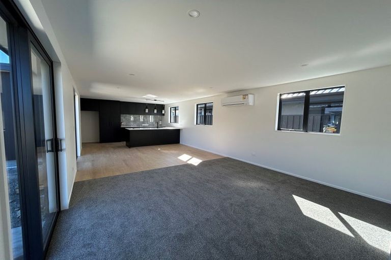 Photo of property in 141 Burdon Loop, Lake Hawea, 9382