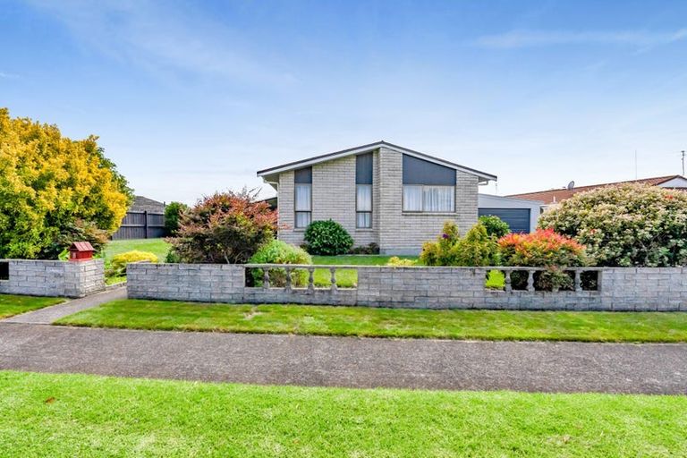 Photo of property in 8 Glamis Avenue, Bell Block, New Plymouth, 4312