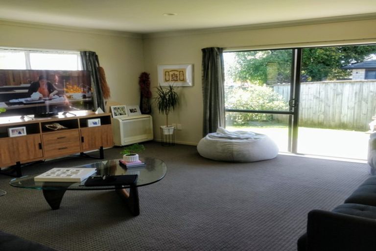 Photo of property in 102a Pah Road, Papatoetoe, Auckland, 2025