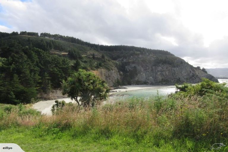 Photo of property in 194 Doctors Point Road, Waitati, 9085