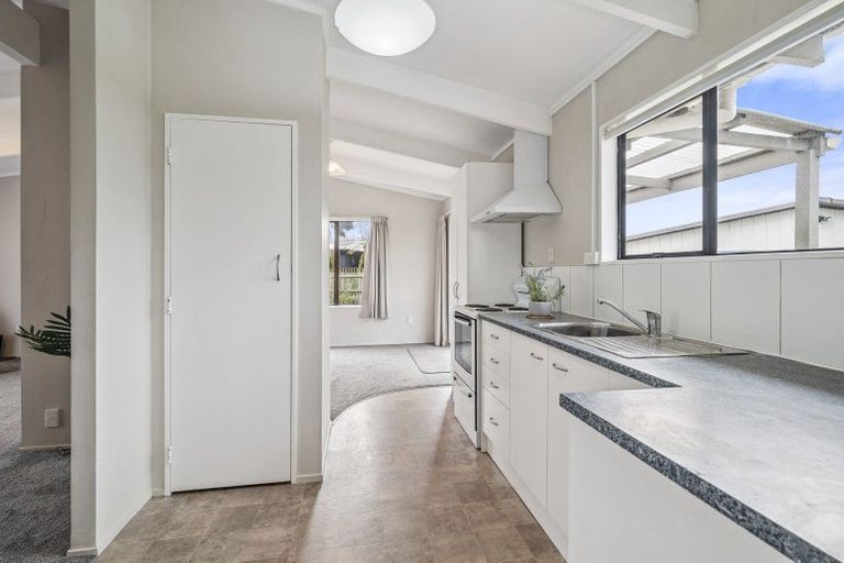 Photo of property in 20 Milton Grove, Owhata, Rotorua, 3010