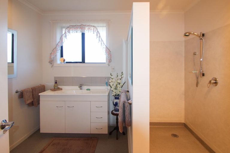 Photo of property in 6/92 Perth Street, South Hill, Oamaru, 9400