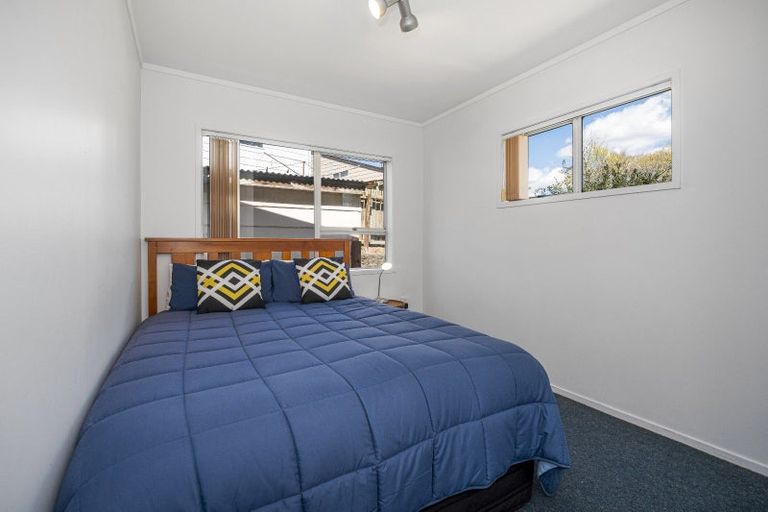 Photo of property in 24 Cumberland Crescent, Welcome Bay, Tauranga, 3112