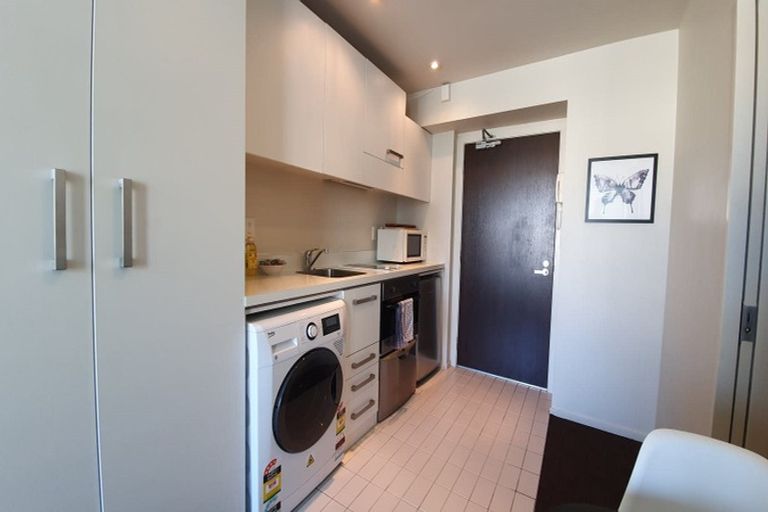 Photo of property in The Quadrant Apartments, 822/10 Waterloo Quadrant, Auckland Central, Auckland, 1010