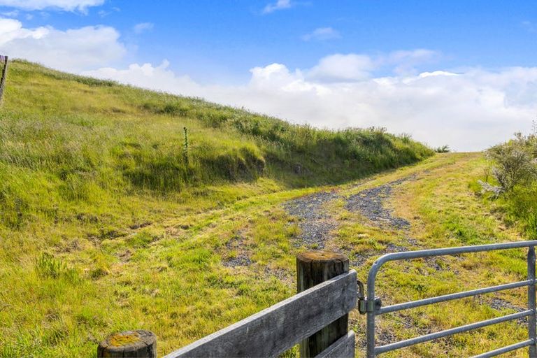 Photo of property in 44 King Road, Kinloch, Taupo, 3385