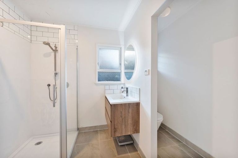 Photo of property in 60 Hilling Street, Titirangi, Auckland, 0604