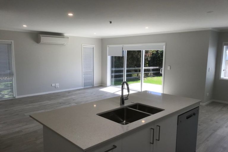 Photo of property in 120 Matua Road, Huapai, Kumeu, 0810